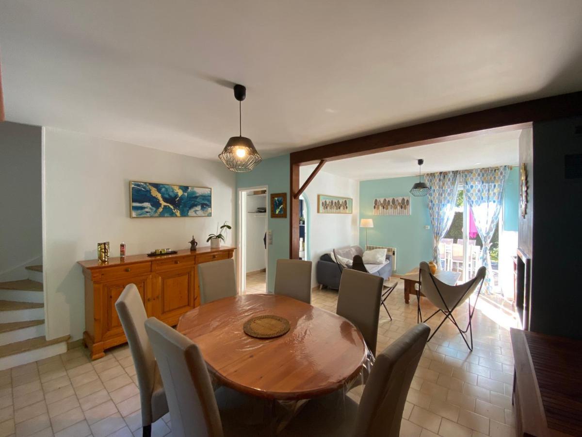 Maison Avec Piscine Et Sauna A Vire エクステリア 写真